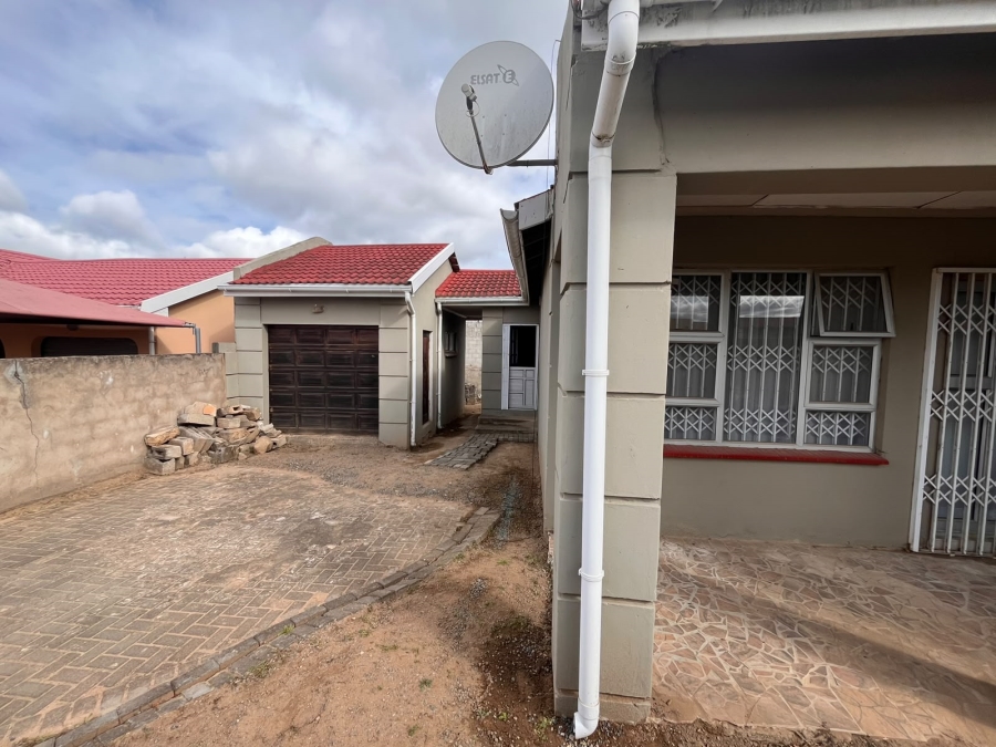 3 Bedroom Property for Sale in Mdantsane Nu 14 Eastern Cape